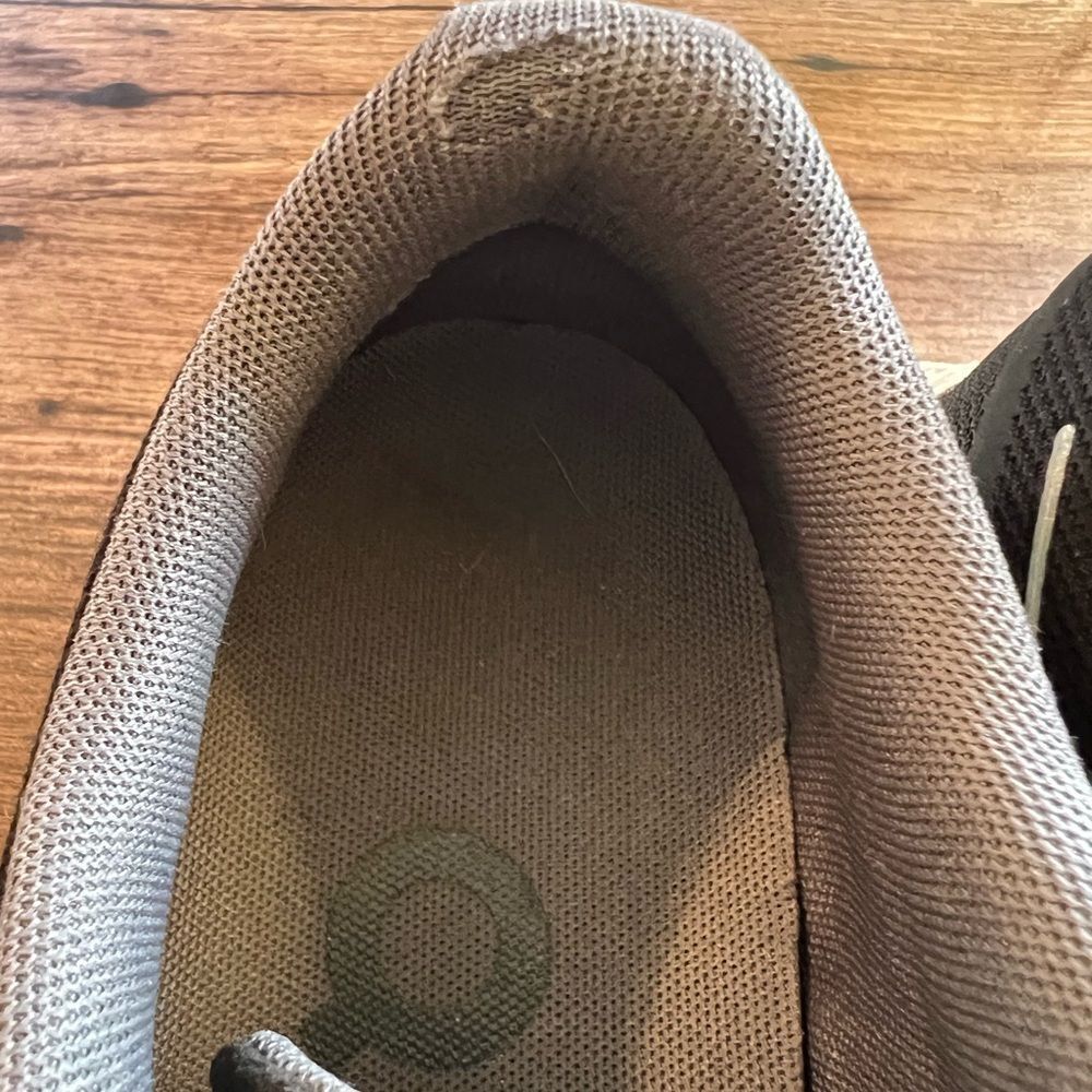 Oncloud Sneakers - image 2